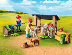 Playmobil - 71248 | Country: Farmhouse with Outdoor Area