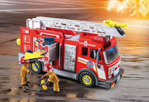 Playmobil - 71233 | City Action: Fire Truck with Flashing Lights