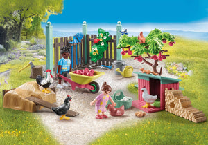 Playmobil - 71510 | My Life: Little Chicken Farm in the Tiny House Garden