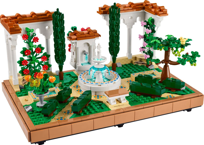 LEGO - 10359 | Fountain Garden