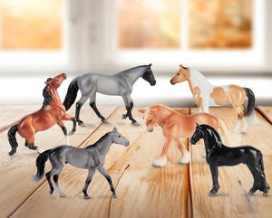Breyer - B-SM-10592 | Horse Collection - Series 3 (Assorted, One Per Purchase)