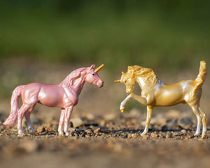 Breyer - 10298 | 10298 - Unicorn Foal Surprise