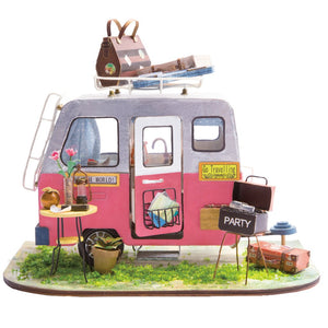 Robotime - DGM04 | DIY Miniature House Happy Camper