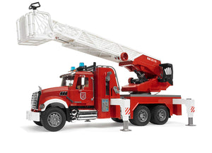 Bruder - 02821 | Emergency: MACK Granite Fire Engine With Water Pump