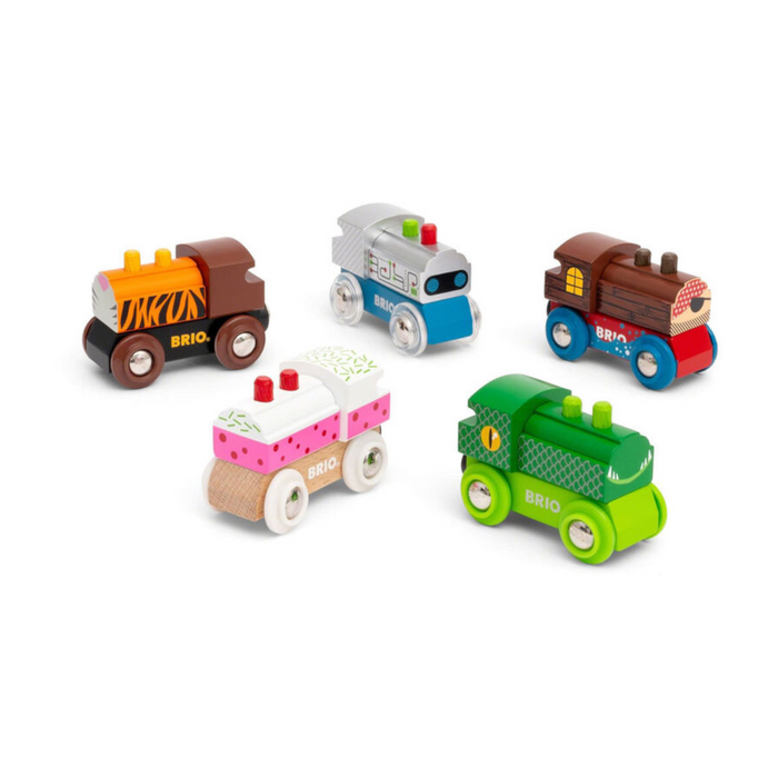 BRIO - 33841 | Assorted Themed Trains. One Per Purchase