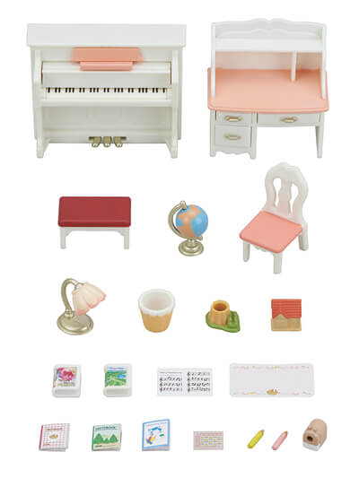 2 | Piano and Desk Set